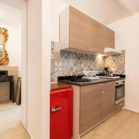 Appartement Modern In With Air Conditioning And Parking Bari