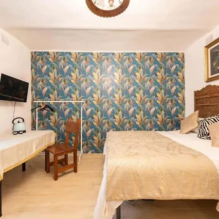 Modern In With Air Conditioning And Parking Appartement